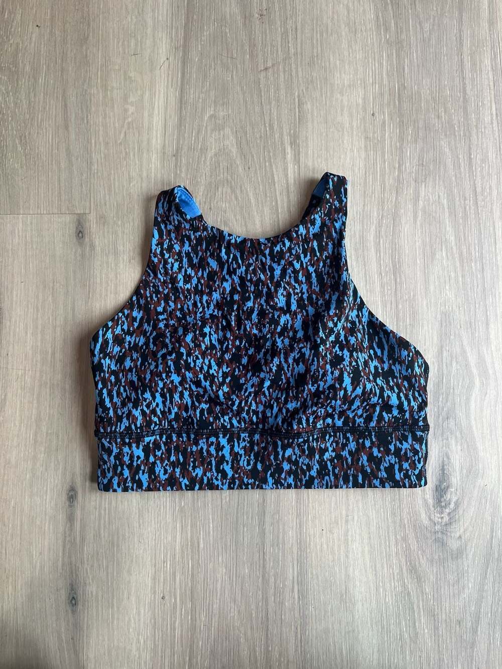 Lululemon Women's Sports Bra High Neck Energy Tough Brown Blue Print Size 8
